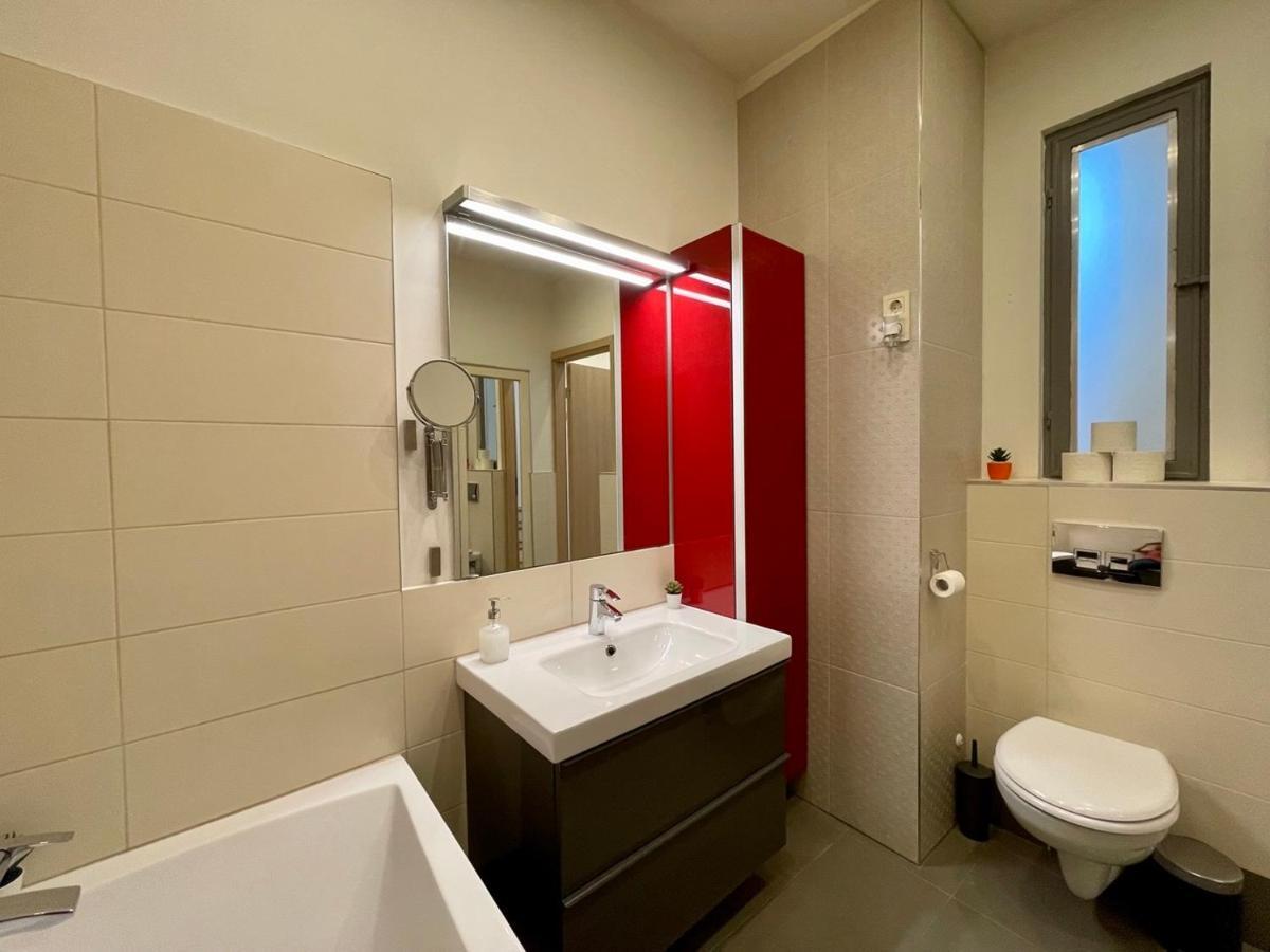 Penthouse W Private Rooftop And Free Parking Budapeszt Zewnętrze zdjęcie