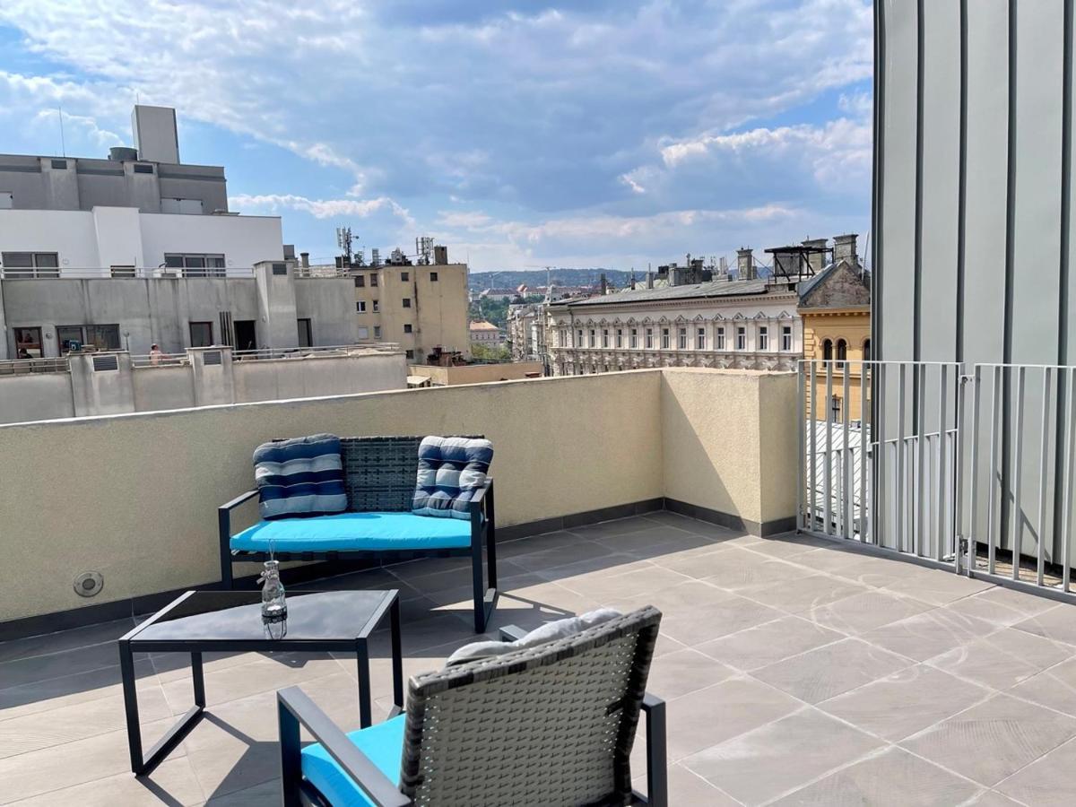 Penthouse W Private Rooftop And Free Parking Budapeszt Zewnętrze zdjęcie